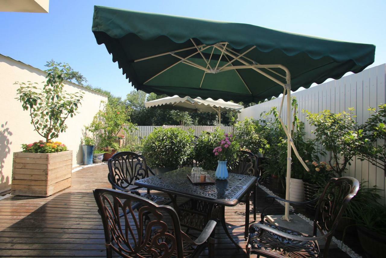 Xingshe Alley Courtyard Hotel Beijing Wangfujing Forbidden City Branch - Breakfast Included & English Speaking Reception & Free Wifi And Laundry Room & Hutong Culture & Cat-Keeping & Flower-Growing Terrace & One Day Tour Service & Free Coffee Exterior photo